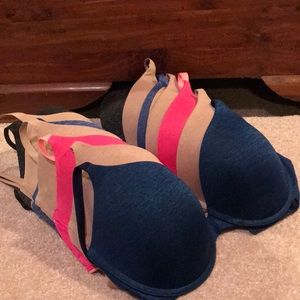 Victoria’s Secret Bra Bundle